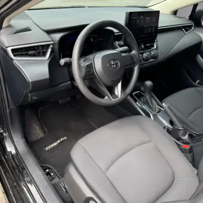 TOYOTA-COROLLA-2025
