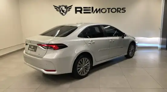 TOYOTA-COROLLA-2025