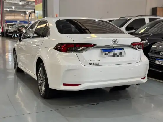 TOYOTA-COROLLA-2023
