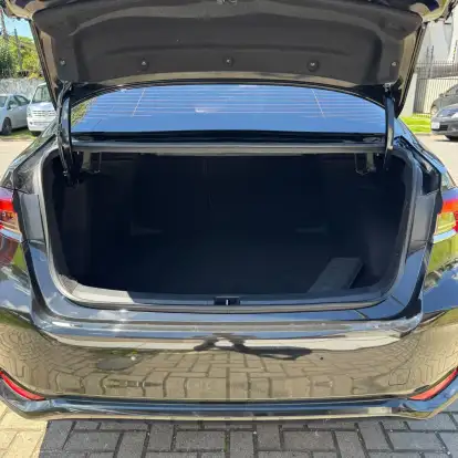 TOYOTA-COROLLA-2024