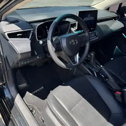 TOYOTA-COROLLA-2024