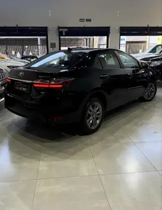 TOYOTA-COROLLA-2018