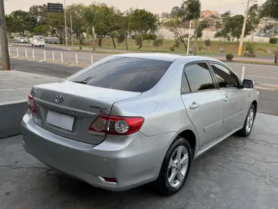 TOYOTA-COROLLA-2.0 XEI 16V FLEX 4P AUTOMÁTICO TOYOTA-COROLLA-2013