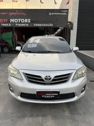 TOYOTA-COROLLA-2013