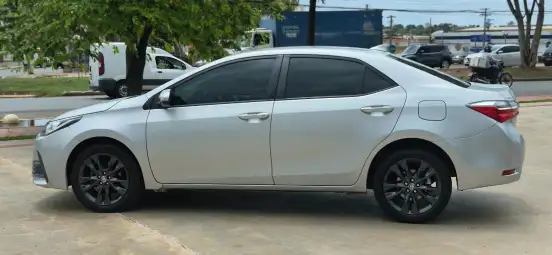 TOYOTA-COROLLA-2017