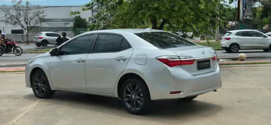 TOYOTA-COROLLA-2017