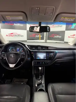 TOYOTA-COROLLA-2019