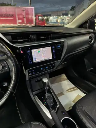 TOYOTA-COROLLA-2019