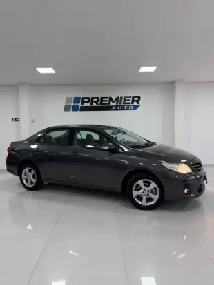 TOYOTA-COROLLA-2013