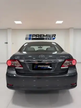 TOYOTA-COROLLA-2013