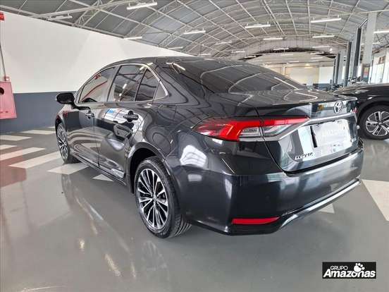 TOYOTA-COROLLA-2024