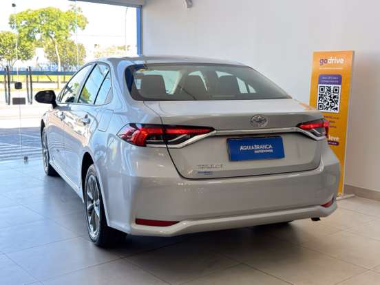 TOYOTA-COROLLA-2025