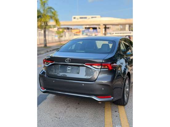 TOYOTA-COROLLA-2021