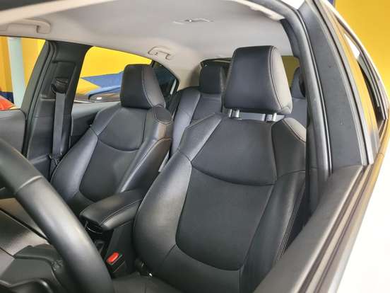 TOYOTA-COROLLA-2024