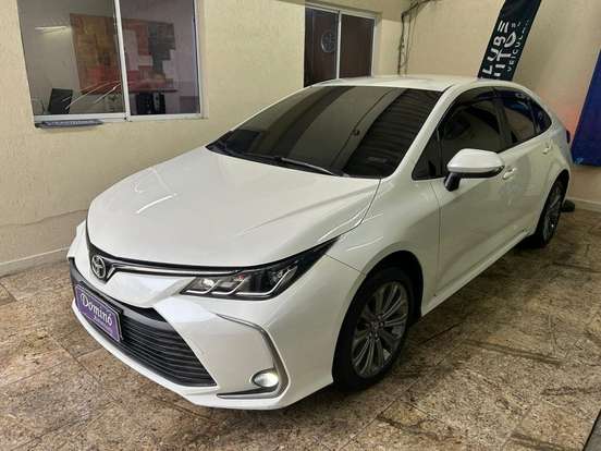 TOYOTA-COROLLA-2020