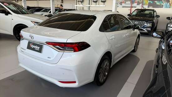 TOYOTA-COROLLA-2023