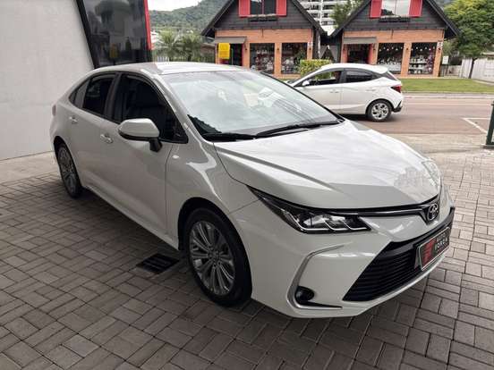 TOYOTA-COROLLA-2019