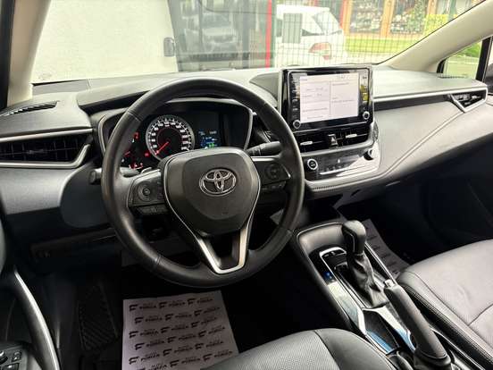 TOYOTA-COROLLA-2019