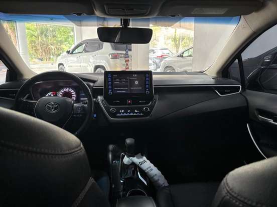 TOYOTA-COROLLA-2021