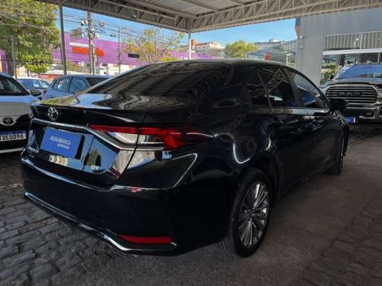 TOYOTA-COROLLA-2024