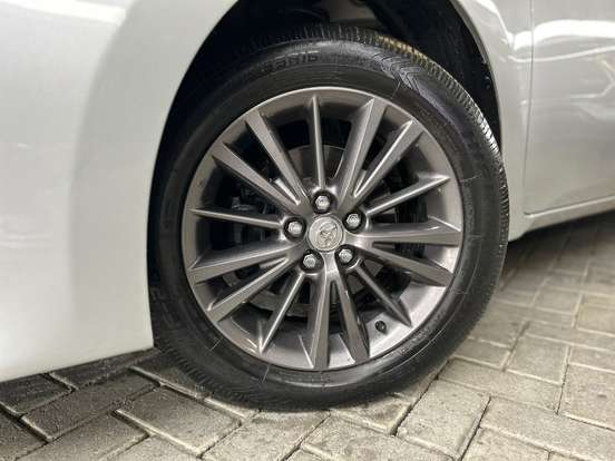 TOYOTA-COROLLA-2.0 XEI 16V FLEX 4P AUTOMÁTICO TOYOTA-COROLLA-2015