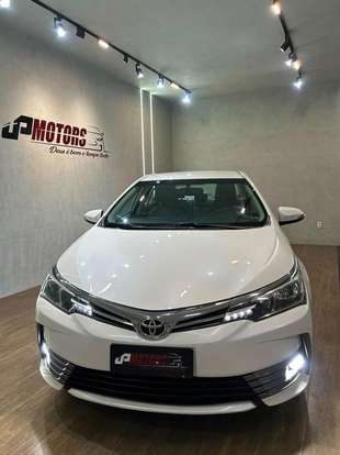 TOYOTA-COROLLA-2017