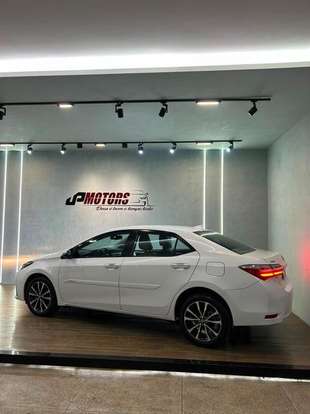 TOYOTA-COROLLA-2017