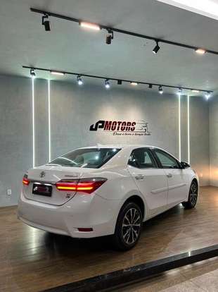 TOYOTA-COROLLA-2017