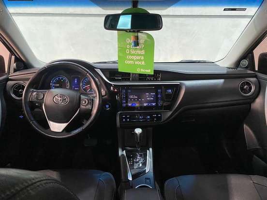 TOYOTA-COROLLA-2019