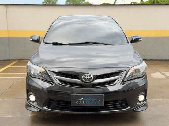 TOYOTA-COROLLA-2012