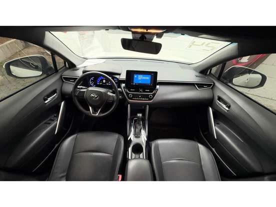TOYOTA-COROLLA CROSS-2023