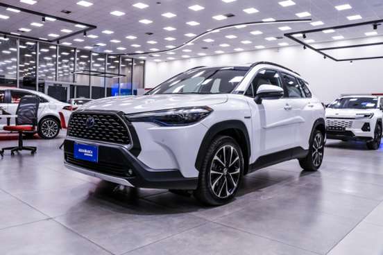 TOYOTA-COROLLA CROSS-2023