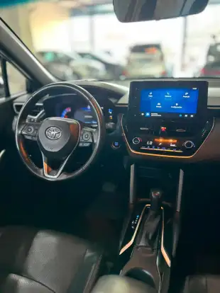 TOYOTA-COROLLA CROSS-2024