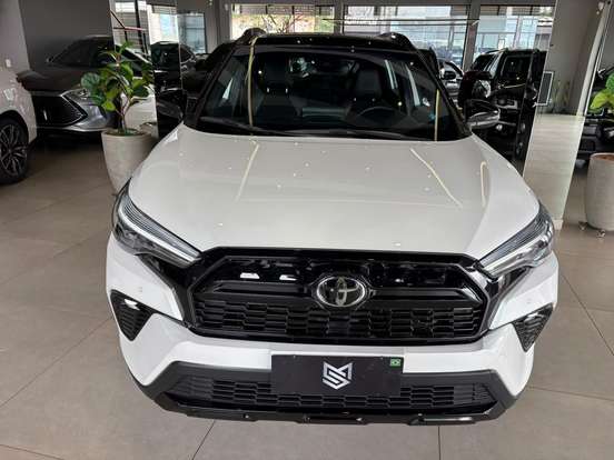 TOYOTA-COROLLA CROSS-2023