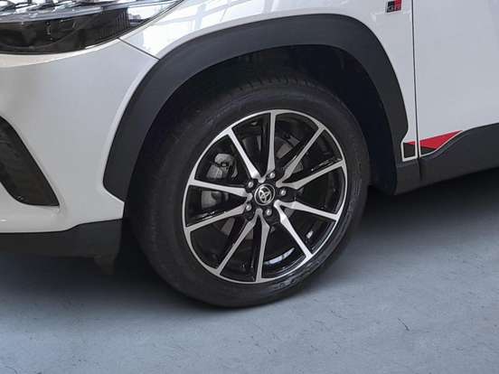 TOYOTA-COROLLA CROSS-2.0 VVT-IE FLEX GR-SPORT DIRECT SHIFT TOYOTA-COROLLA CROSS-2024