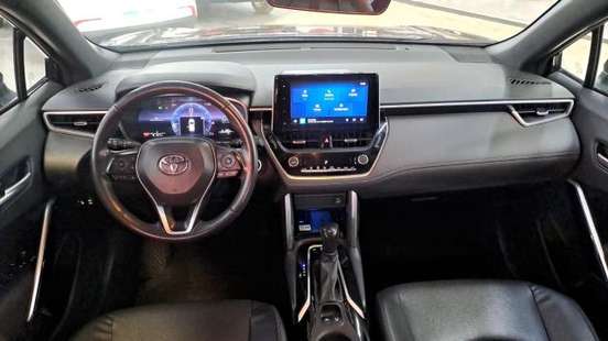 TOYOTA-COROLLA CROSS-2024