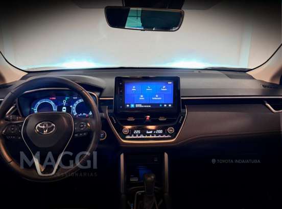 TOYOTA-COROLLA CROSS-2024