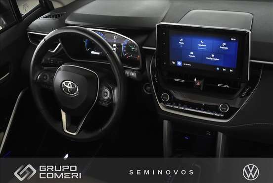 TOYOTA-COROLLA CROSS-2024