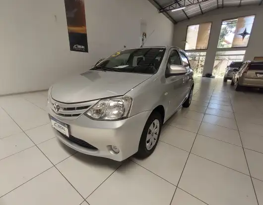 TOYOTA-ETIOS-1.3 X 16V FLEX 4P MANUAL TOYOTA-ETIOS-2014