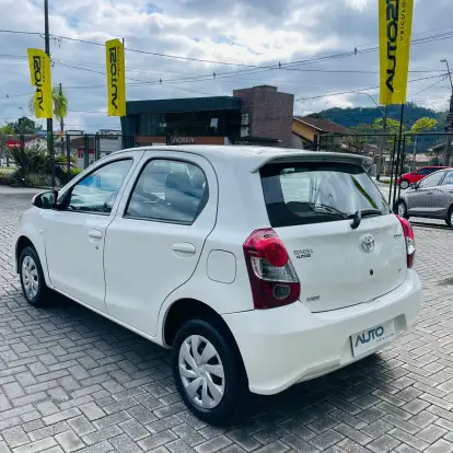 TOYOTA-ETIOS-1.3 X 16V FLEX 4P MANUAL TOYOTA-ETIOS-2020