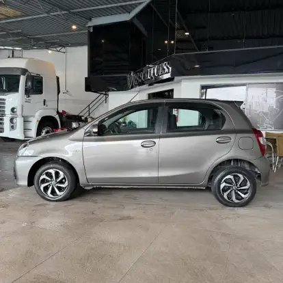 TOYOTA-ETIOS-1.3 X 16V FLEX 4P MANUAL TOYOTA-ETIOS-2019