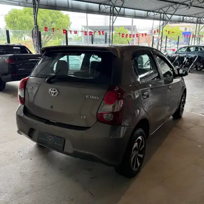 TOYOTA-ETIOS-1.3 X 16V FLEX 4P MANUAL TOYOTA-ETIOS-2019