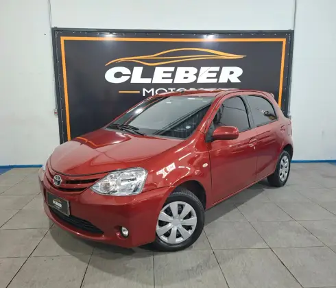TOYOTA ETIOS 1.3 XS 16V FLEX 4P MANUAL