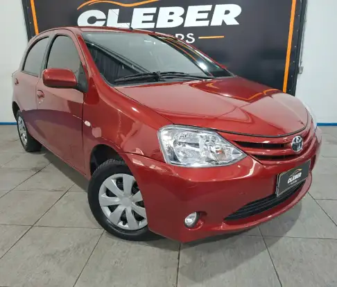 TOYOTA-ETIOS-2013