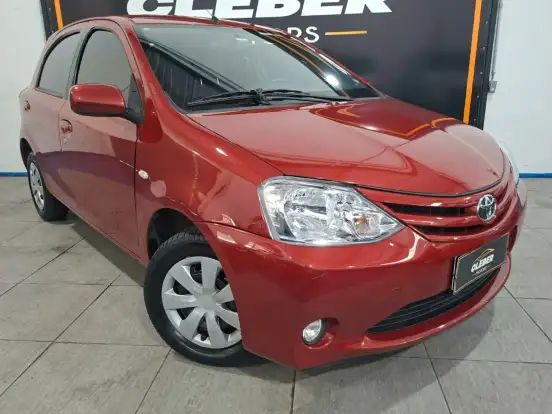 TOYOTA-ETIOS-1.3 XS 16V FLEX 4P MANUAL TOYOTA-ETIOS-2013
