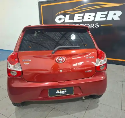 TOYOTA-ETIOS-2013
