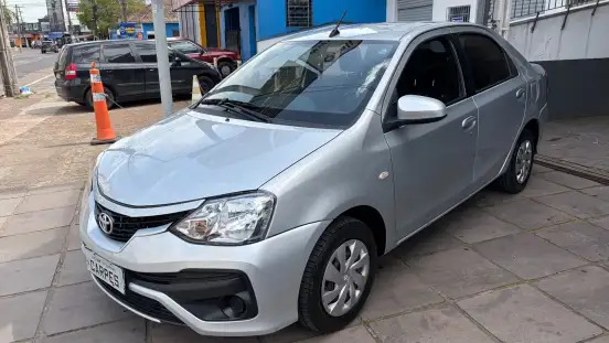 TOYOTA-ETIOS-1.5 XS SEDAN 16V FLEX 4P AUTOMÁTICO TOYOTA-ETIOS-2017