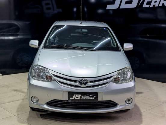 TOYOTA-ETIOS-1.3 XS 16V FLEX 4P MANUAL TOYOTA-ETIOS-2013
