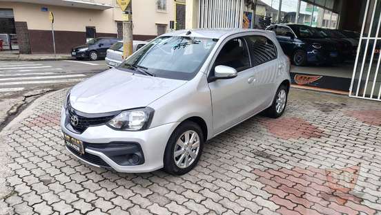 TOYOTA-ETIOS-2020