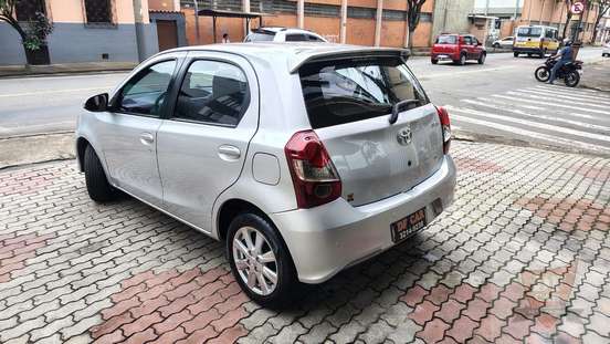 TOYOTA-ETIOS-1.5 X PLUS 16V FLEX 4P AUTOMÁTICO TOYOTA-ETIOS-2020